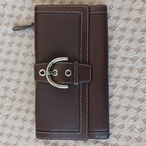 COACH Vintage Brown Leather Soho Trifold Wallet with Buckle